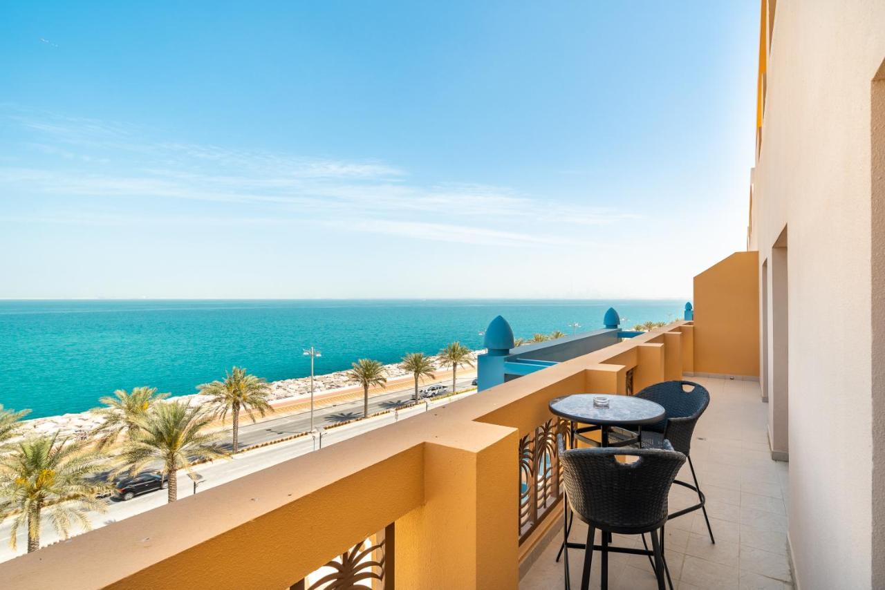 Simply Comfort In Sarai Palm Jumeirah Dubai Exteriör bild