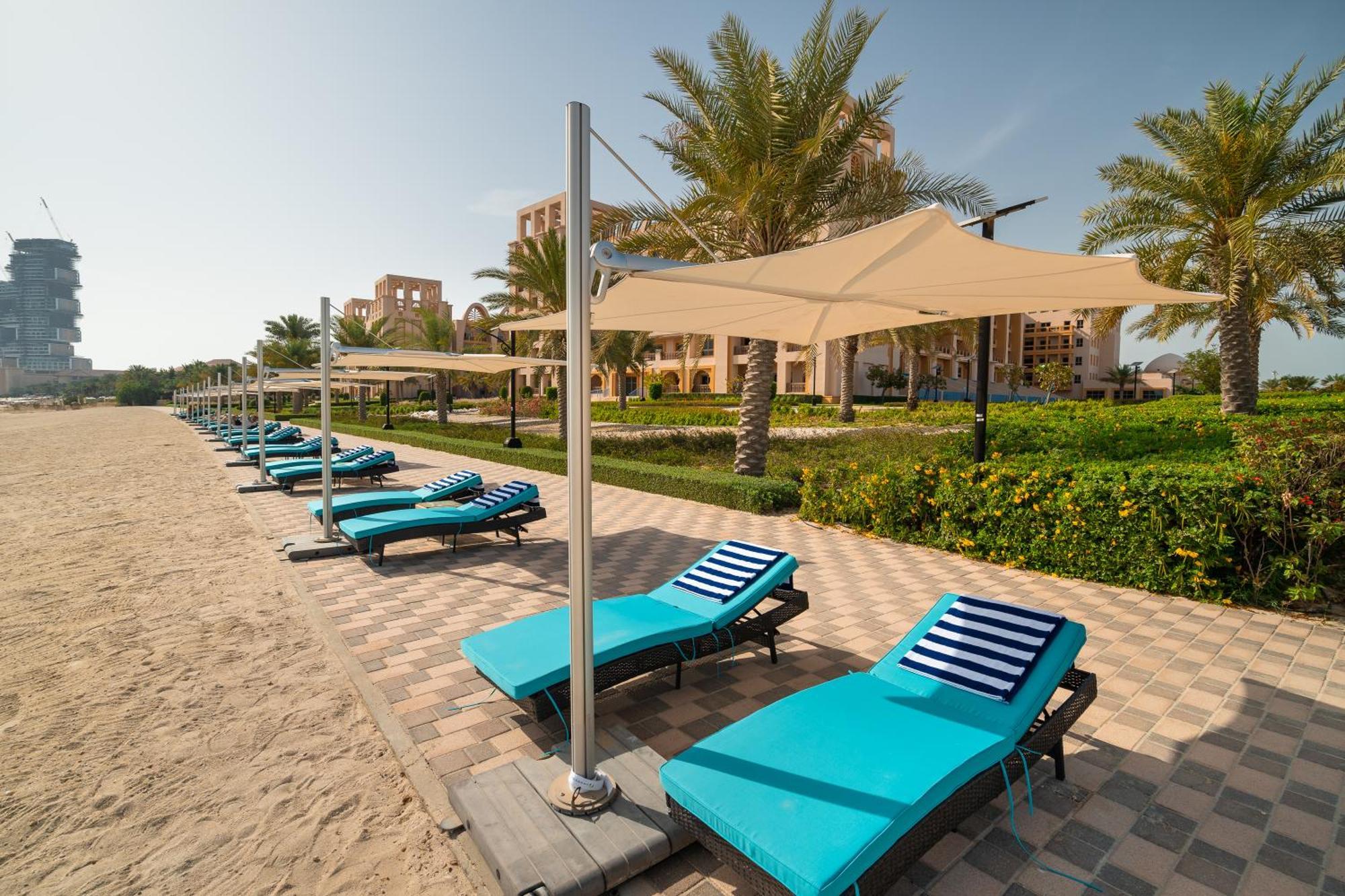 Simply Comfort In Sarai Palm Jumeirah Dubai Exteriör bild