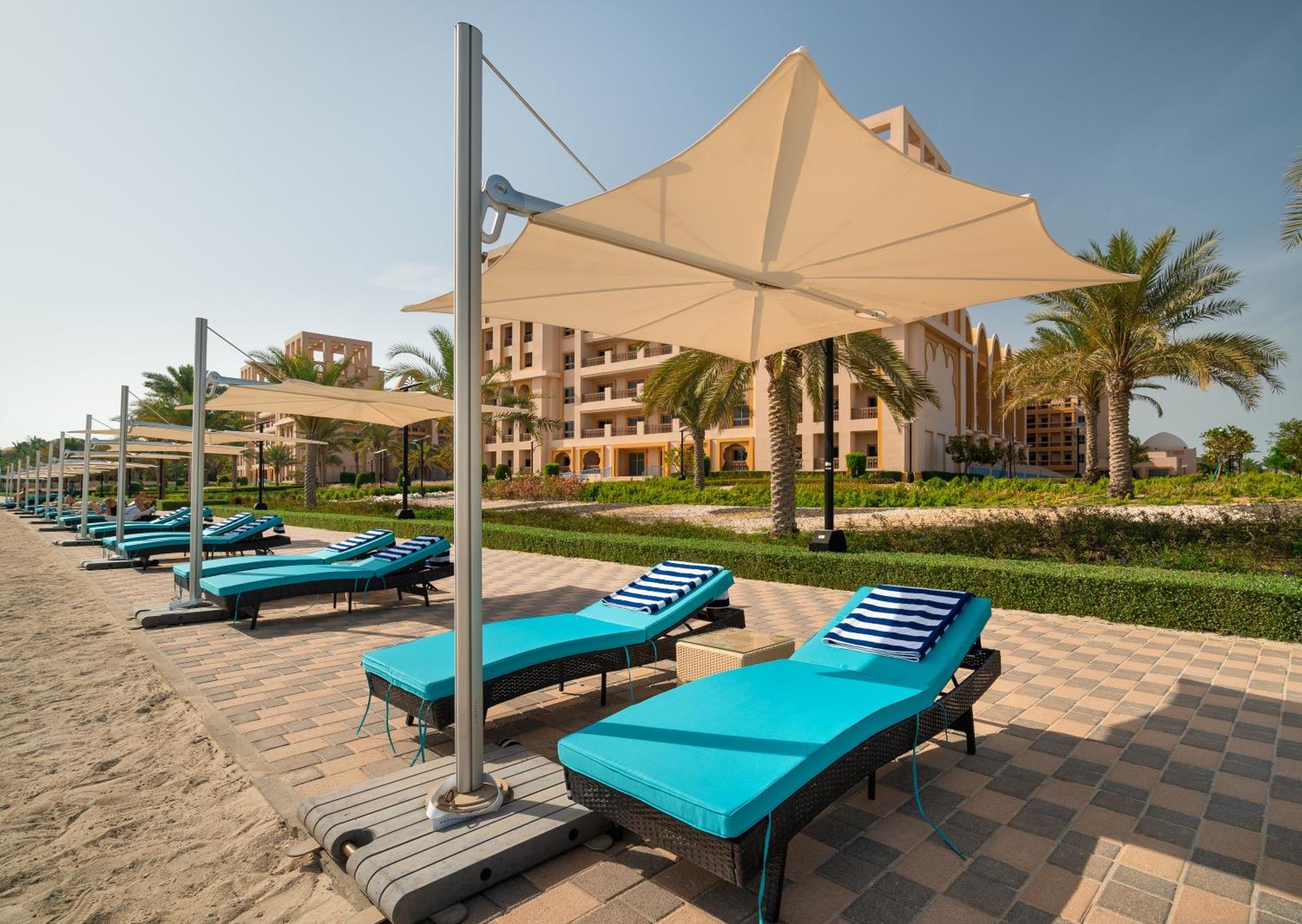 Simply Comfort In Sarai Palm Jumeirah Dubai Exteriör bild