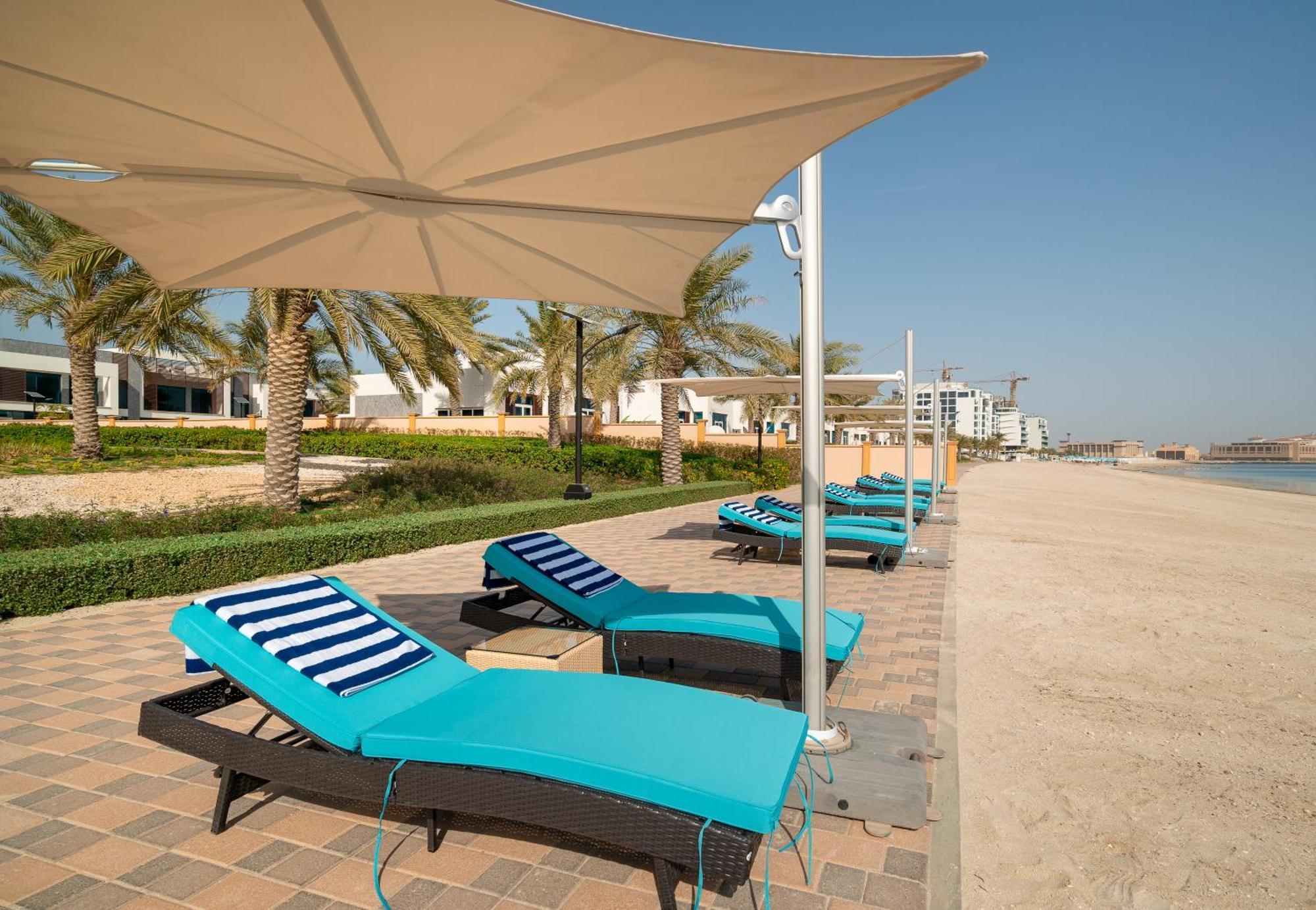 Simply Comfort In Sarai Palm Jumeirah Dubai Exteriör bild